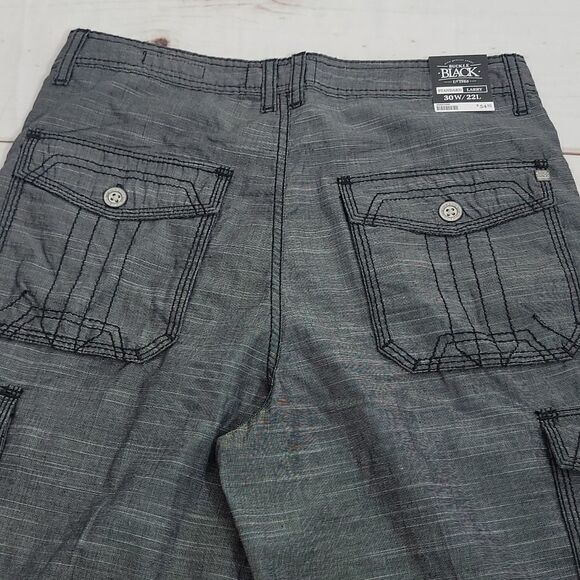 Mens Buckle Black Cargo style Shorts size 30 Standard Fit - Picture 8 of 10